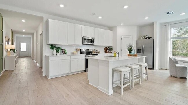 Photo - 5075 Loggia Ln