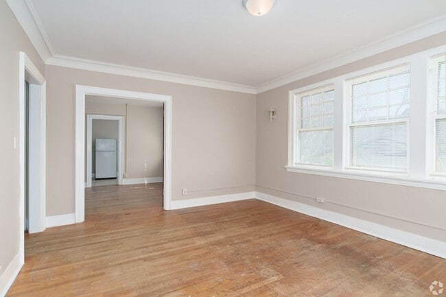 Photo - Rollins Apartments