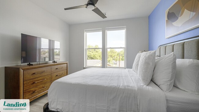 Photo - 3706 Goodwin Ave Unidad 348