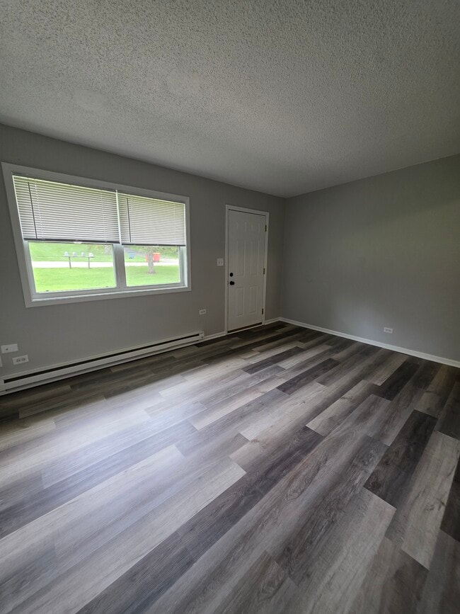 Building Photo - 701 Brink St Unit A