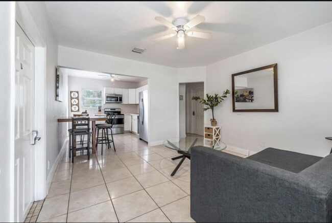 Photo - 3401 SW 48th Ave