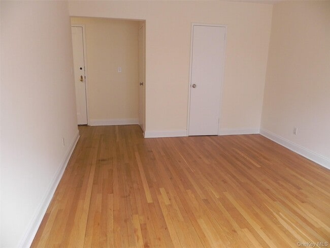 Photo - 11 Schenck Ave Unit 2D