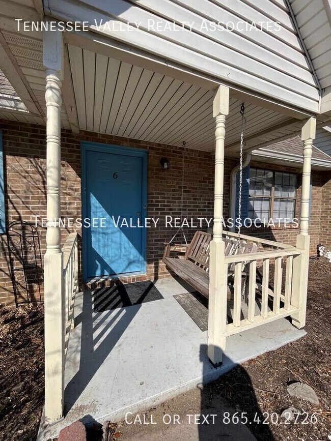 Photo - 455 Bramblewood Ln