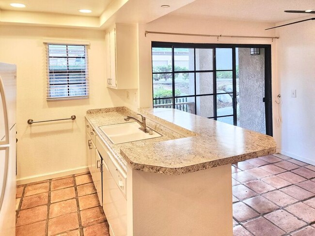 Photo - 1046 Calle Del Cerro