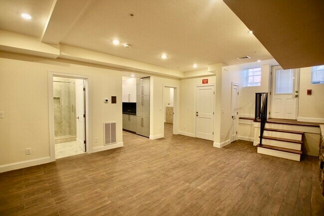 Photo - 1614 Beacon St Unidad 1