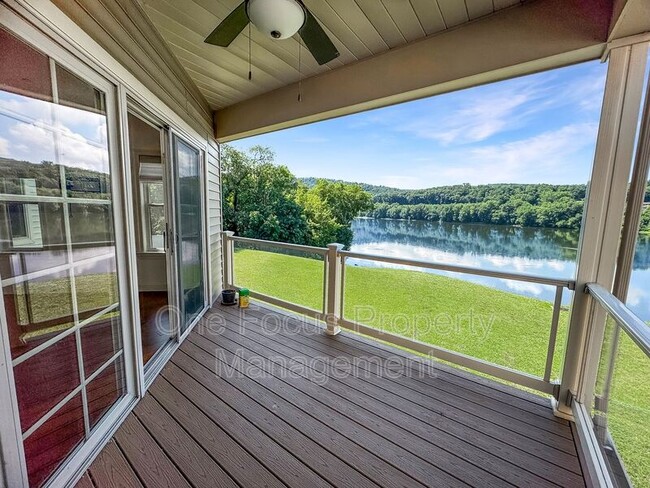 Photo - 148 Jacobs Landing Way