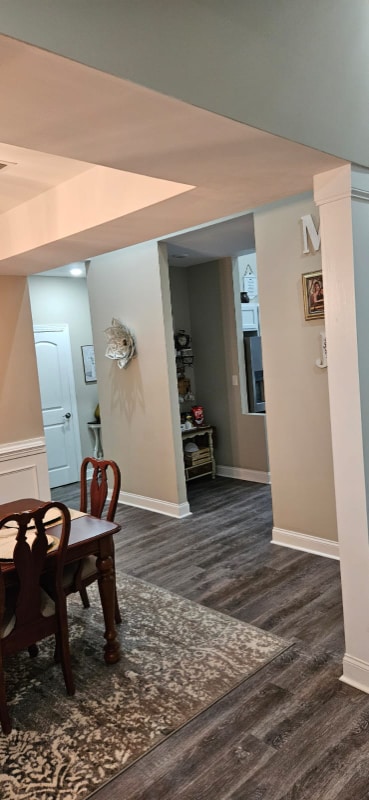 Photo - 206 New Iris Ln