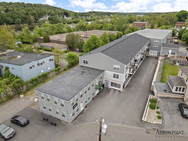 Arrowpoint at South Grove - Bradford MA