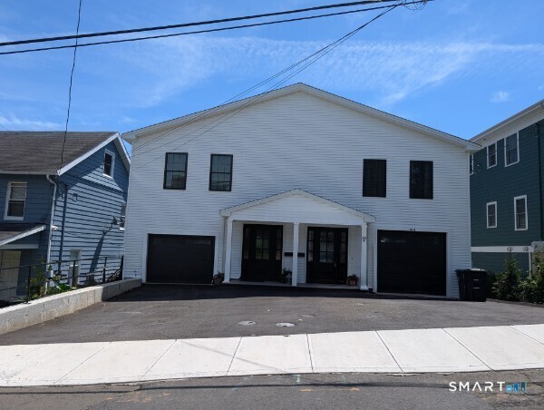 Building Photo - 38 Golden Hill St Unit A