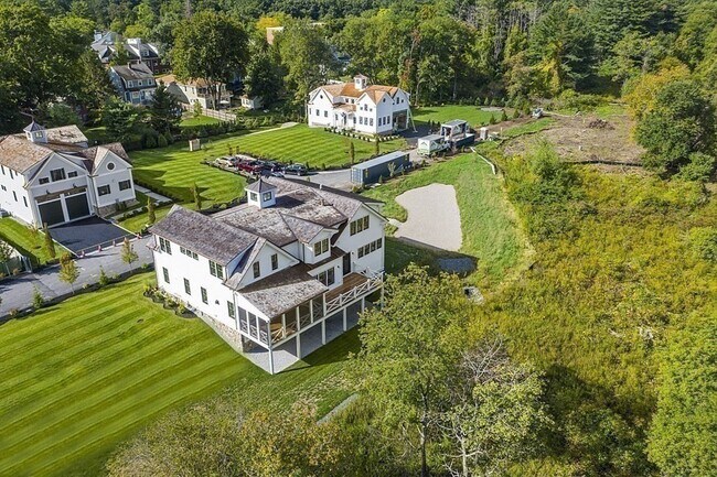 Photo - 38 McCallar Ln