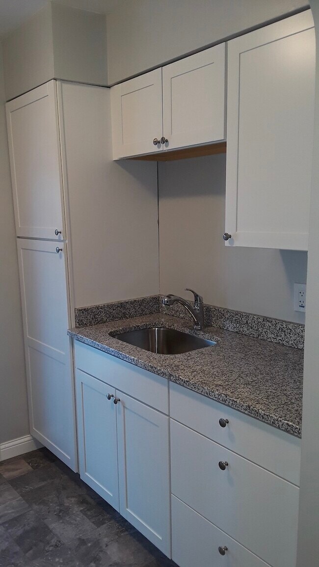 Photo - 4546 Camberwell Rd Unit #2