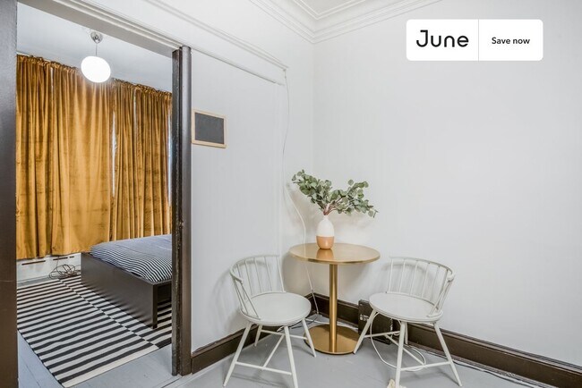 Photo - 2716 Woodley Pl NW