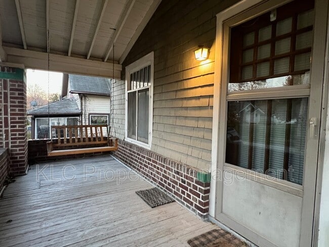 Photo - 2222 E 12th St