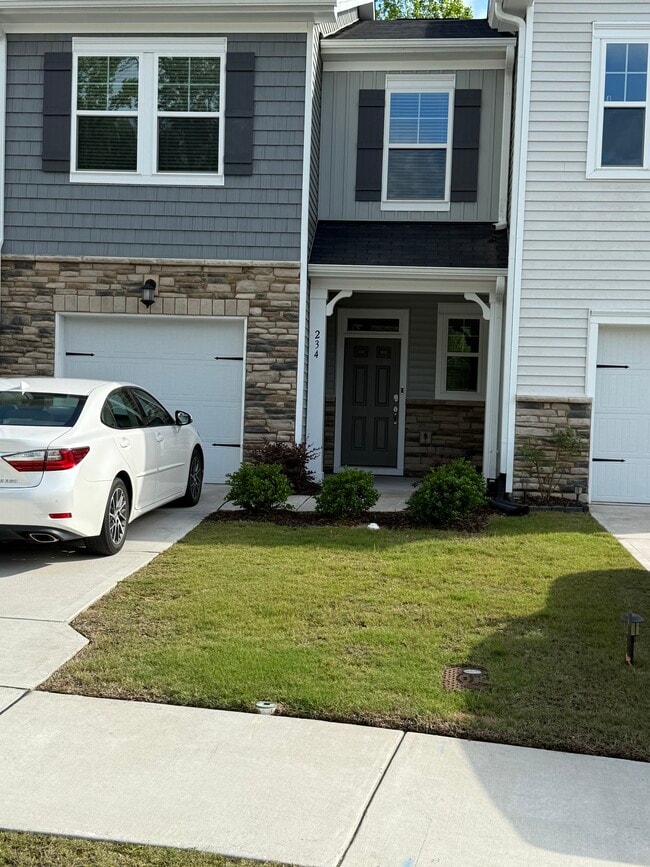 Photo - 234 Velvet Ridge Way