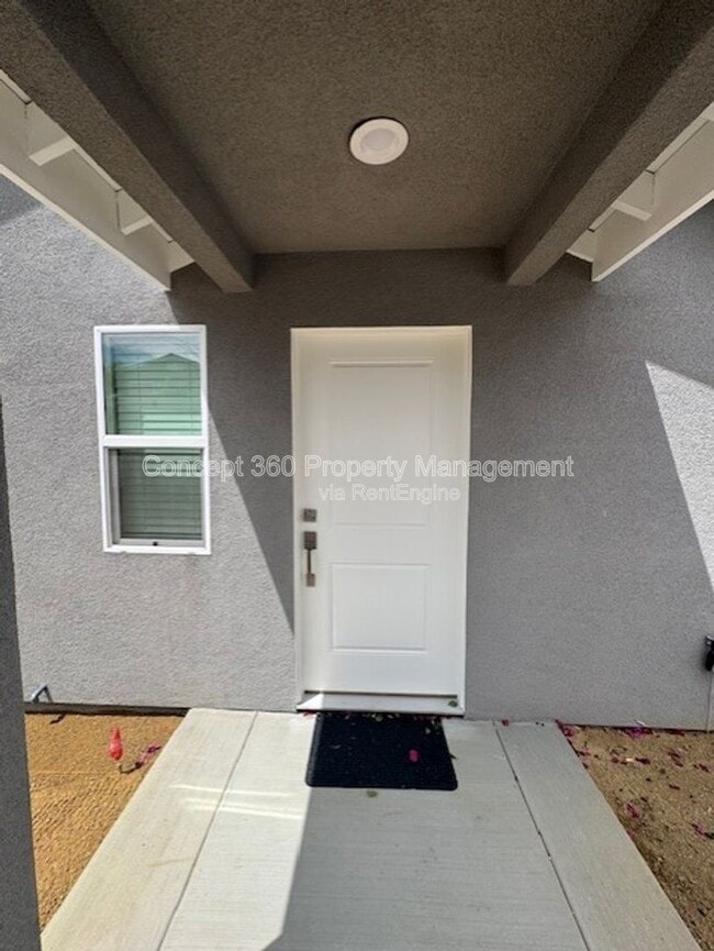 Photo - 254 Quincy Ave