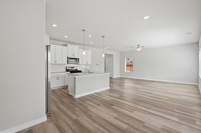 Photo - 17430 Rosette Grass Dr