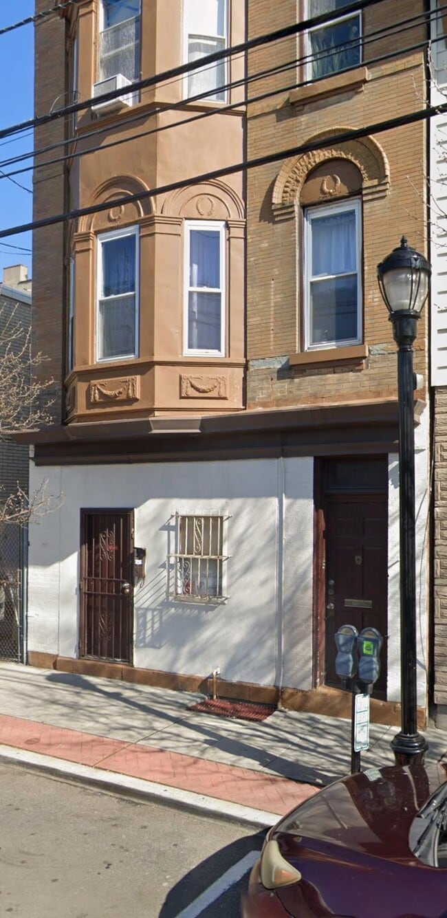 Building Photo - 4110 New York Ave Unit 1