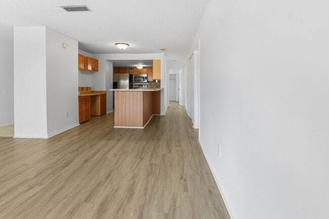 Photo - 3bd Rental by Clark & Beneva Rd with Amenities!!!