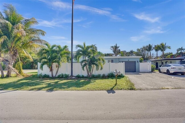 Photo - 1904 SW 28th St Unidad 1904