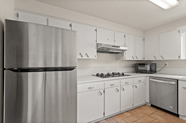 Photo - 2041 Hybiscus St