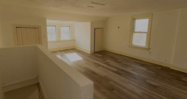 Photo - 30 E 23rd St Unit 3