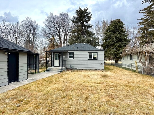 Photo - 2352 Reclamation Ave