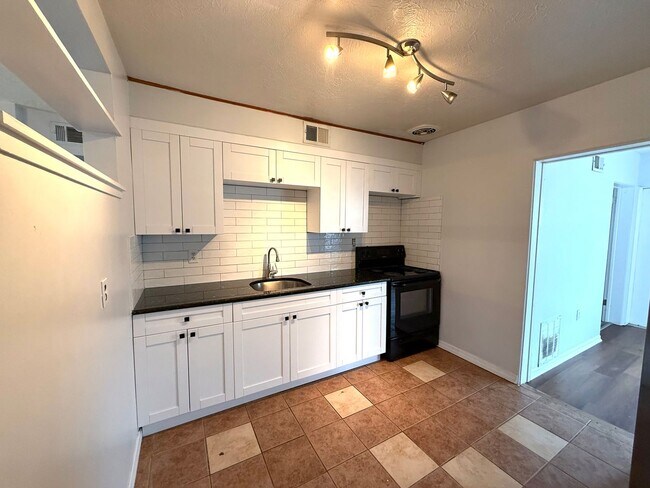 Photo - 3310 New England St Unit #A