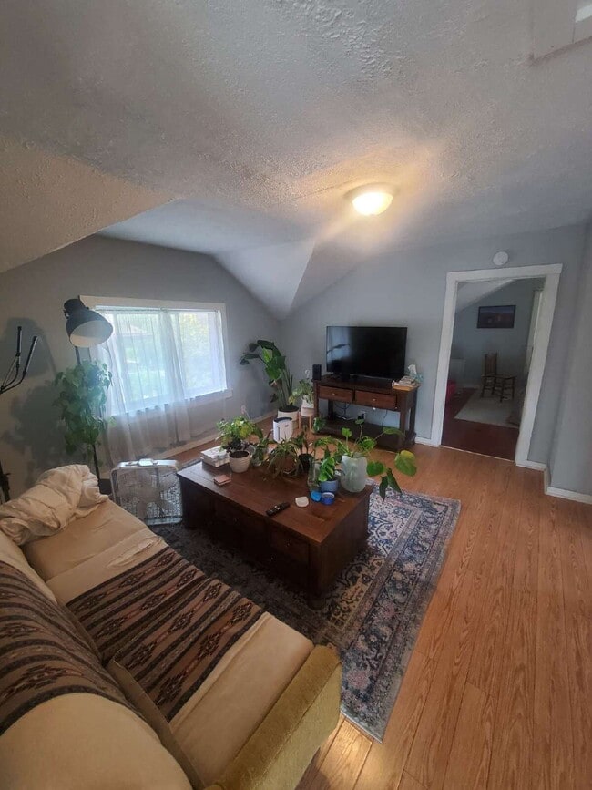 Photo - 2532 N Dousman St Townhome