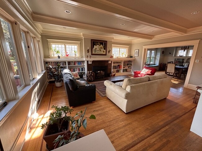 Photo - 2817 NE 19th Ave
