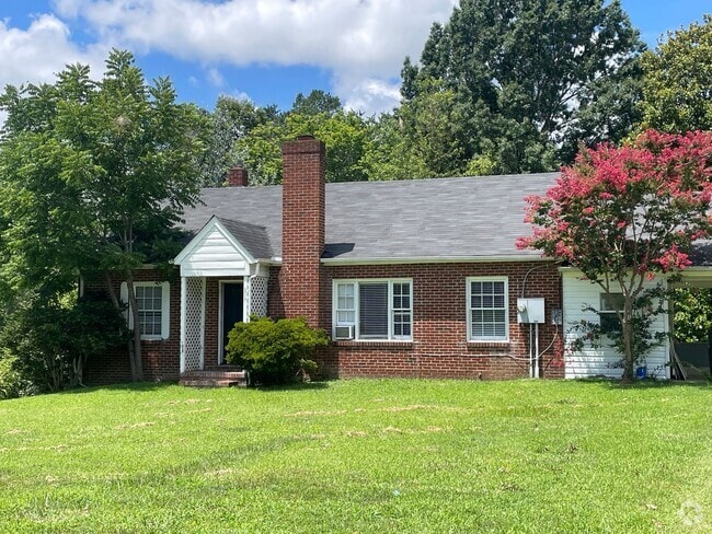 Building Photo - 5212 Brenda Dr Rental