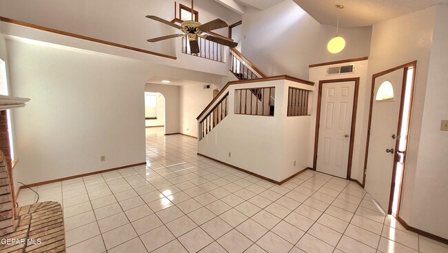 Photo - 1101 Sun Shadow Dr