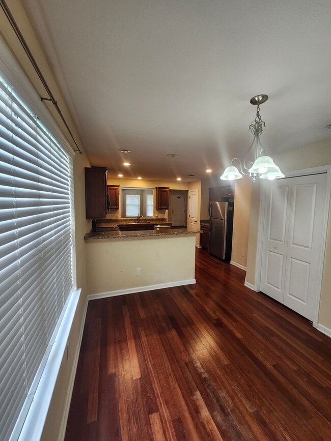 Photo - 552 Brooke Hampton Dr