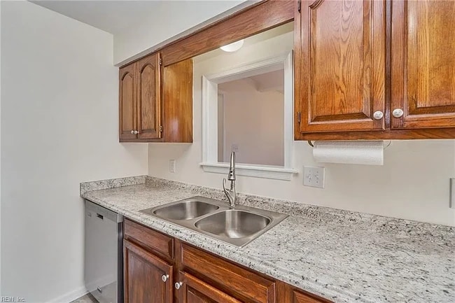Photo - 1221 Garth Ct