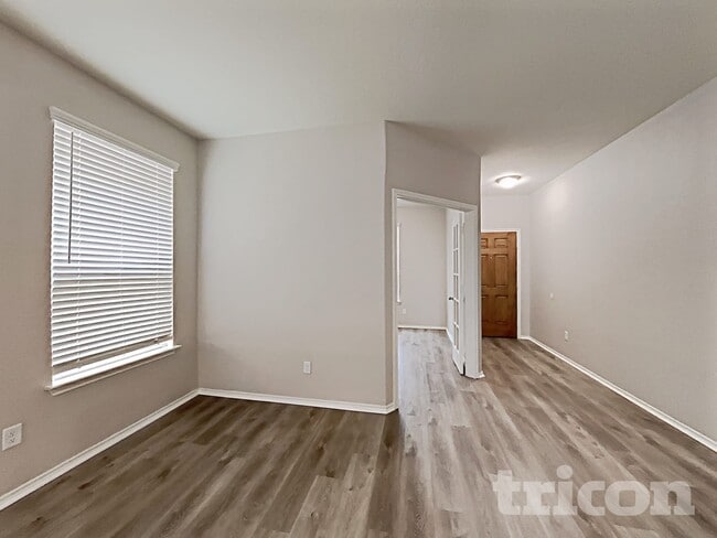 221 Texas Thistle