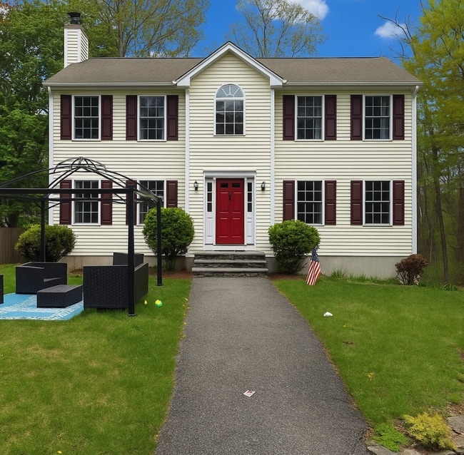 Photo - 7 Van Norden Rd House