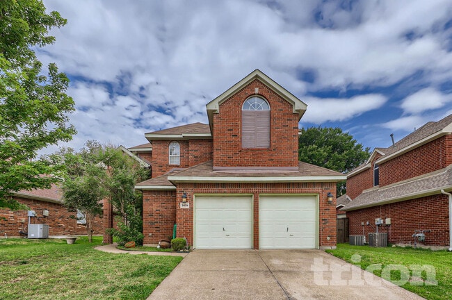 Photo - 3409 Bradford Dr