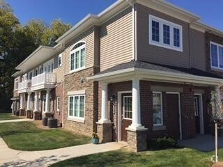 Building Photo - 5535 Arbor Chase Dr Unit 30 Rental