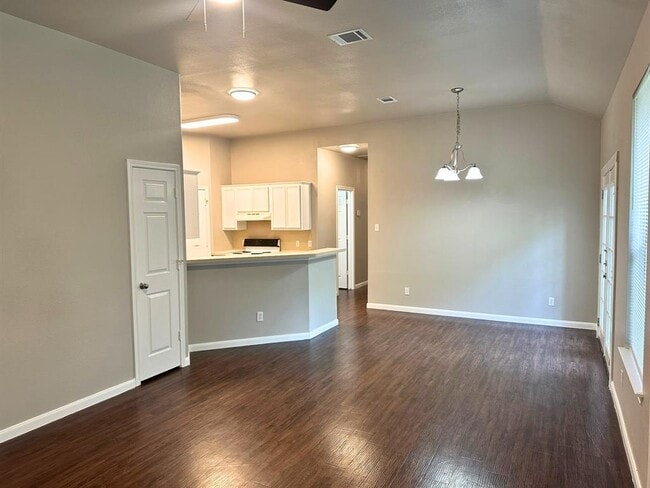 Photo - 1503 Cedar Park Dr