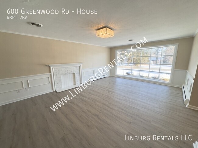 Photo - 600 Greenwood Rd Unidad House