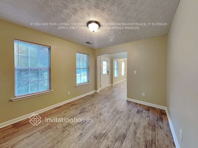 Photo - 902 Vernon Dr