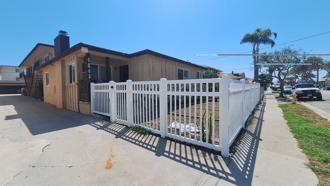 Photo - 4048 139th St Unidad G