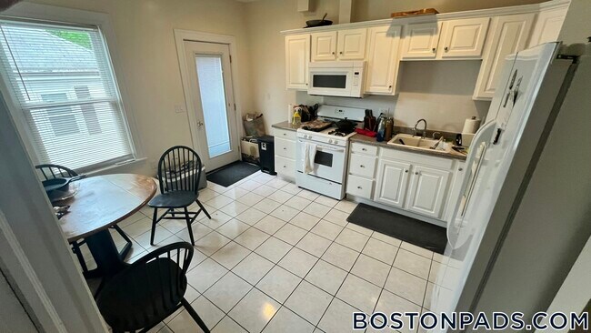 Photo - 56 Hobson St Unidad 2