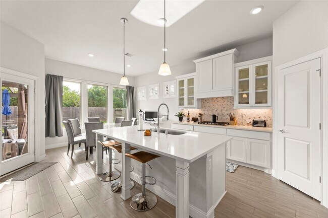 Photo - 1939 Shallow Canyon Ln