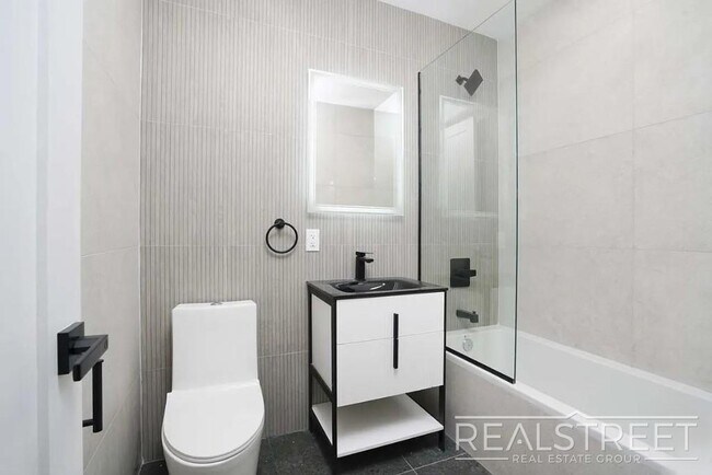 Photo - Meserole Street Unit 2A