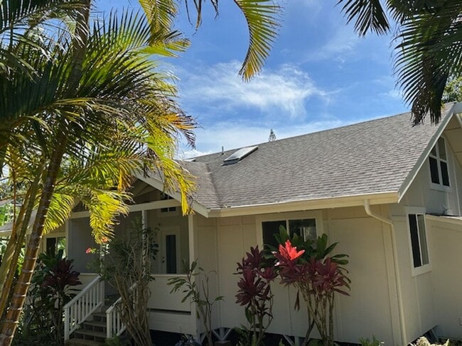 Building Photo - 220 Laniloa Way Unit 220B Laniloa Way-A 2bd/1ba with Loft