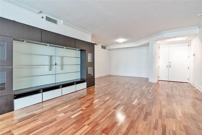 Photo - 808 Brickell Key Dr Condo Unit 3005