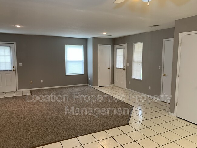 Photo - 947 E Wildcat Run St