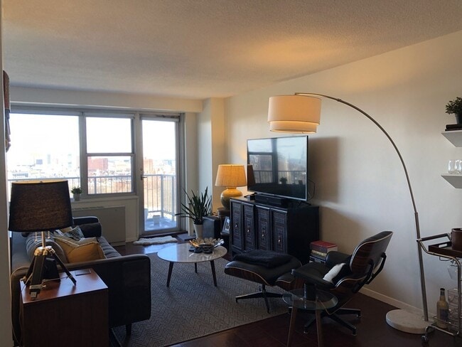 Photo - 151 Tremont St Unidad 15K