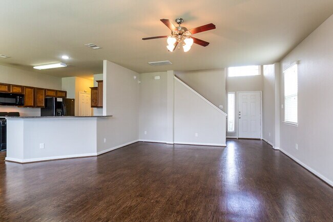 23630 Maple View Dr
