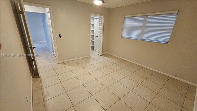 Photo - 2513 Hayes St Unidad 2513